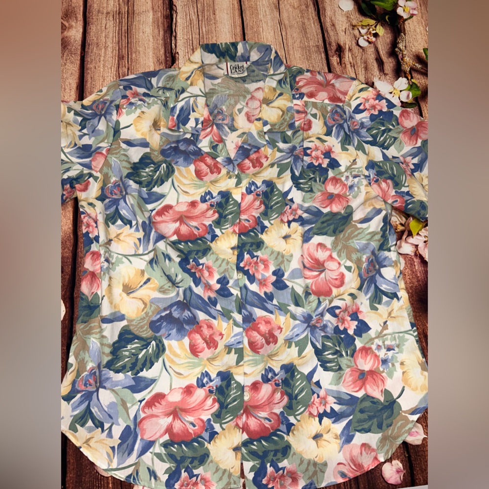 Vtg cricket lane top